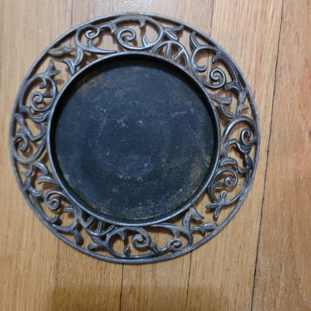 VINTAGE LUMINESSENCE METAL CANDLE HOLDER- 6 X 6